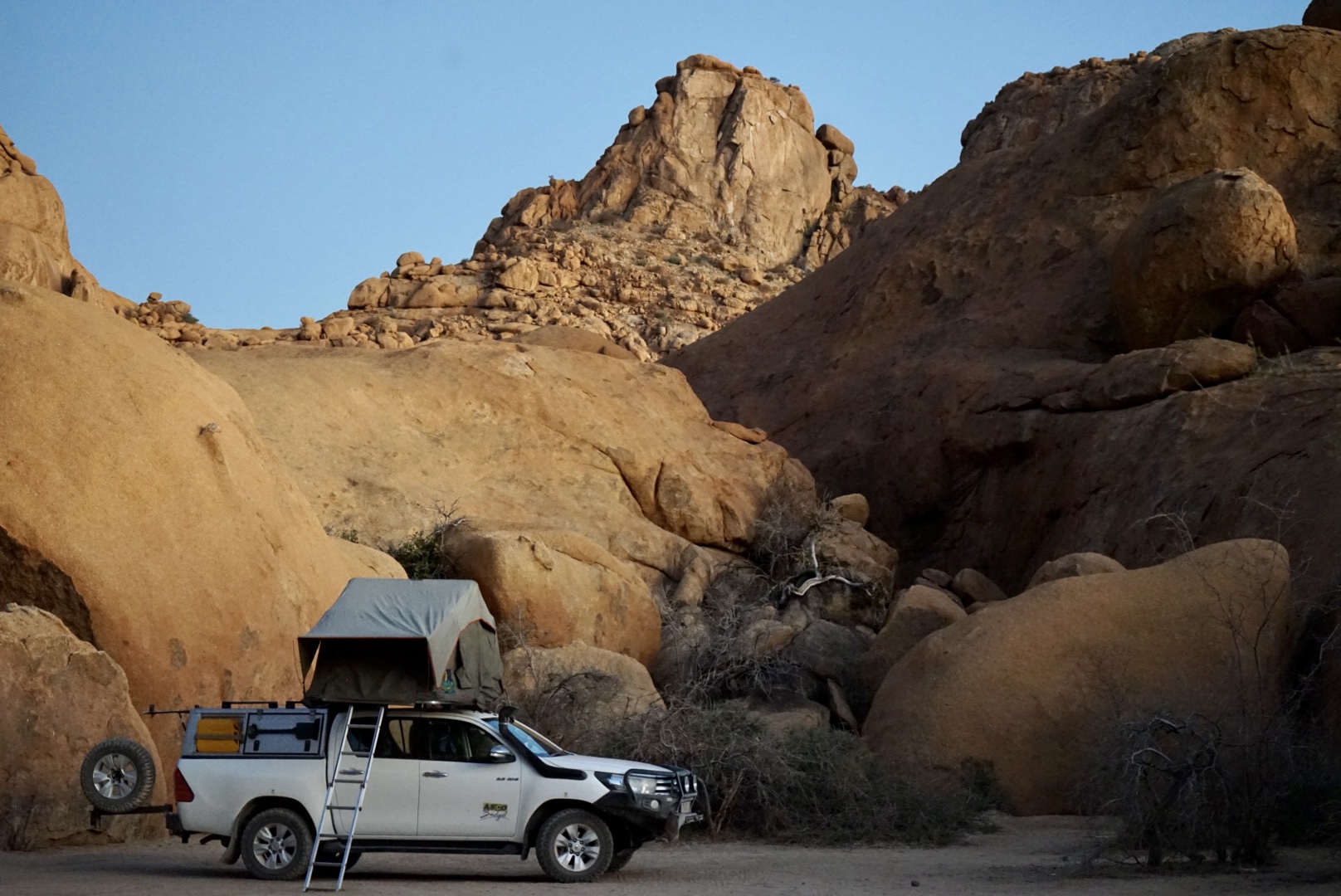 Days 6–8: Damaraland – A Desert Wilderness of Stone and Sky
